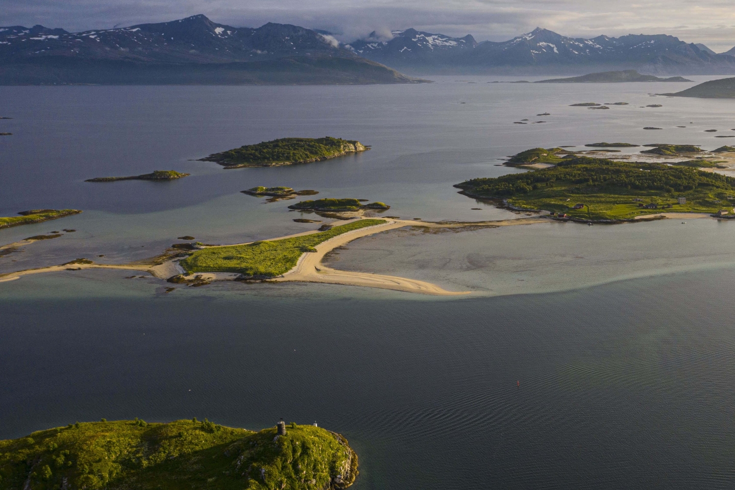 Fjords and Arctic Nature Tour – Your Ultimate Fjords and Nature Experience 