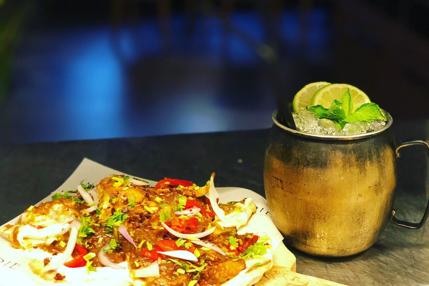 Mat og cocktail på Indie restaurant