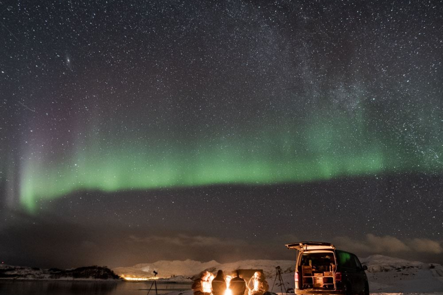 "a journey in search of the Northern Lights" Ⓥ | Small group 8 max | Photography | 4x4 VW Van