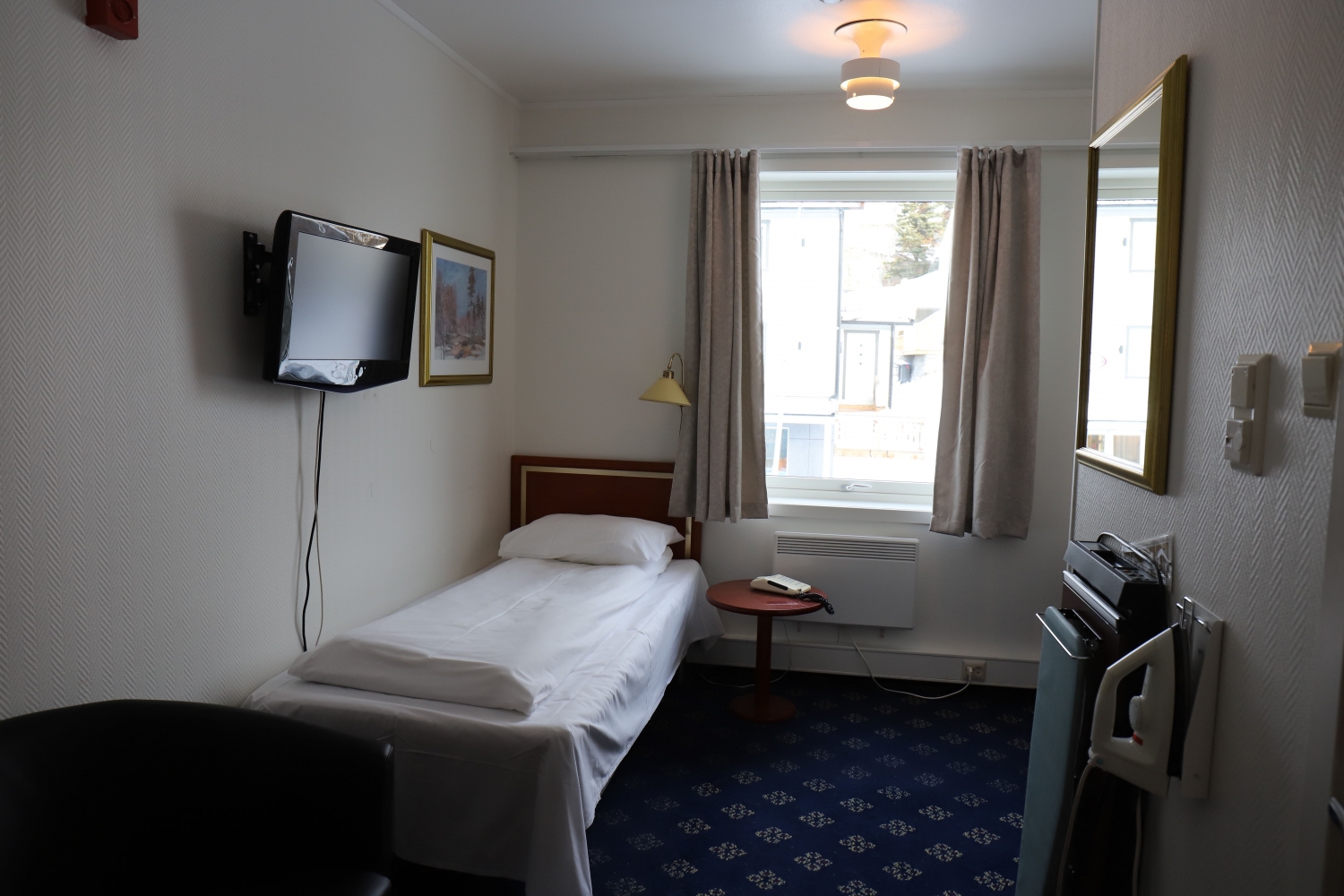 Single room at Finnsnes Hotell