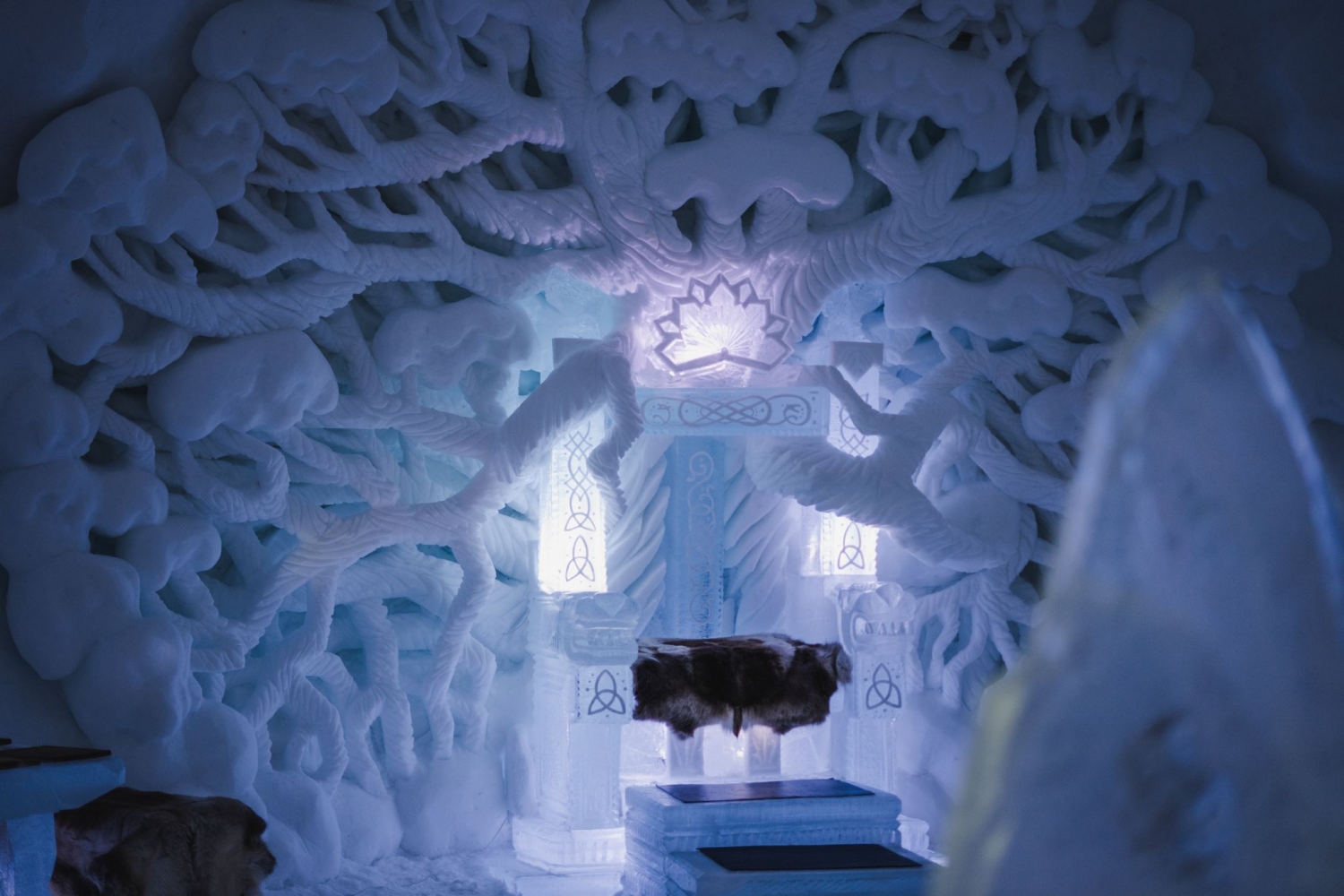 iskunst inne i Ice Domes