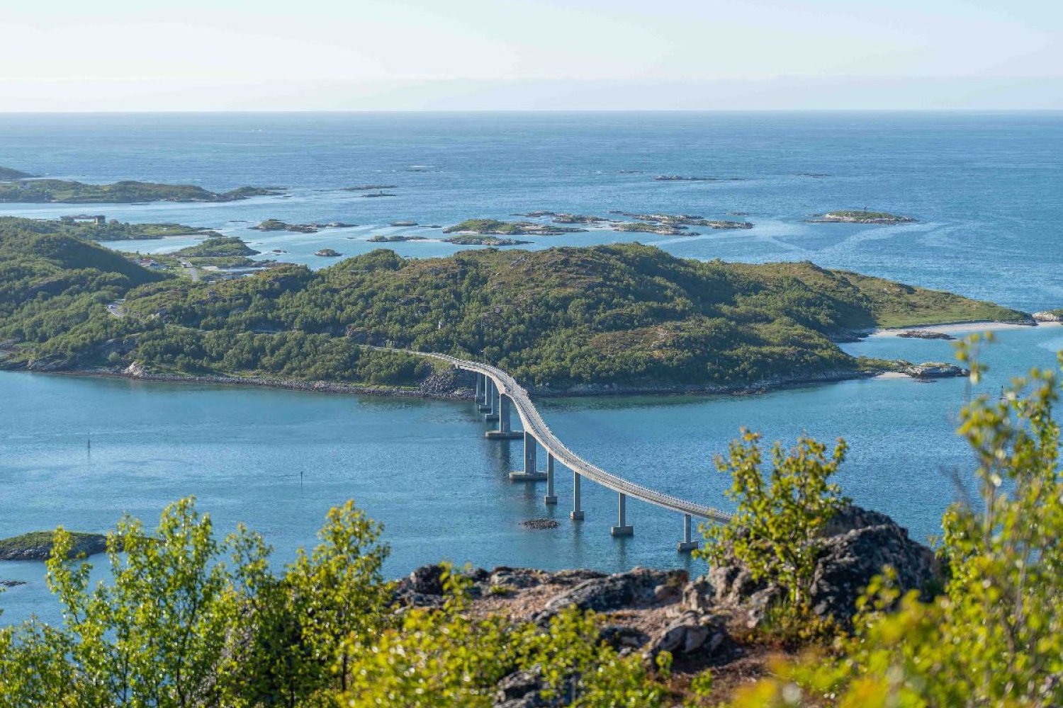 the view towards Sommarøy and the bridge